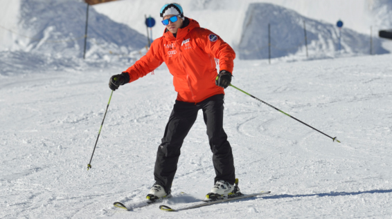 Skifahren lernen leicht gemacht: Kurven fahren / Bild: CheckYeti.com
