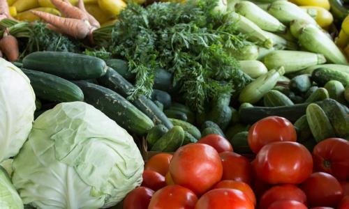 Muskelaufbau mit Pflanzenkraft: So optimierst du deinen veganen Ernährungsplan