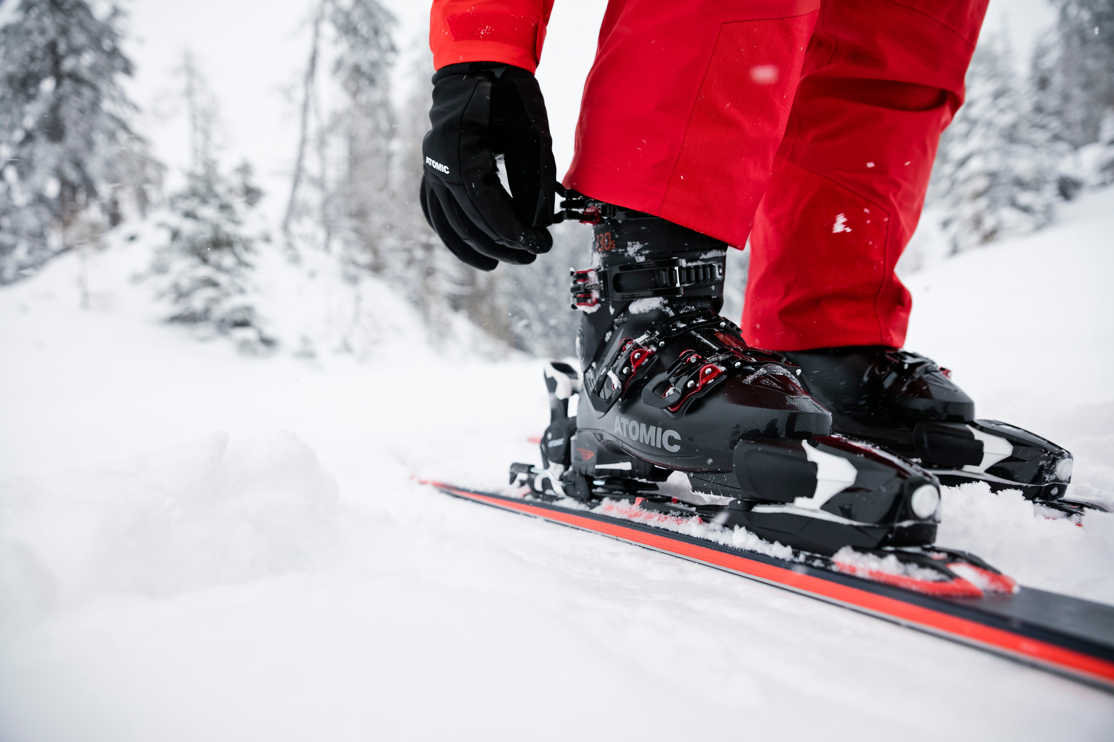 Passend auf die Piste: Die wichtigsten Tipps für den Skischuh-Kauf