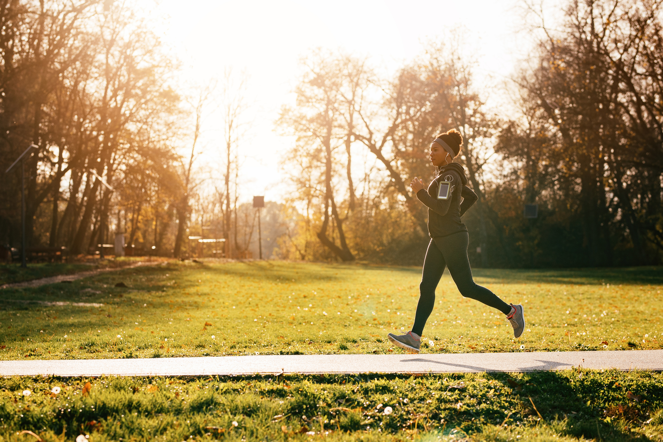 Jetzt erst recht: 6 Motivationshilfen fürs Laufen im Herbst