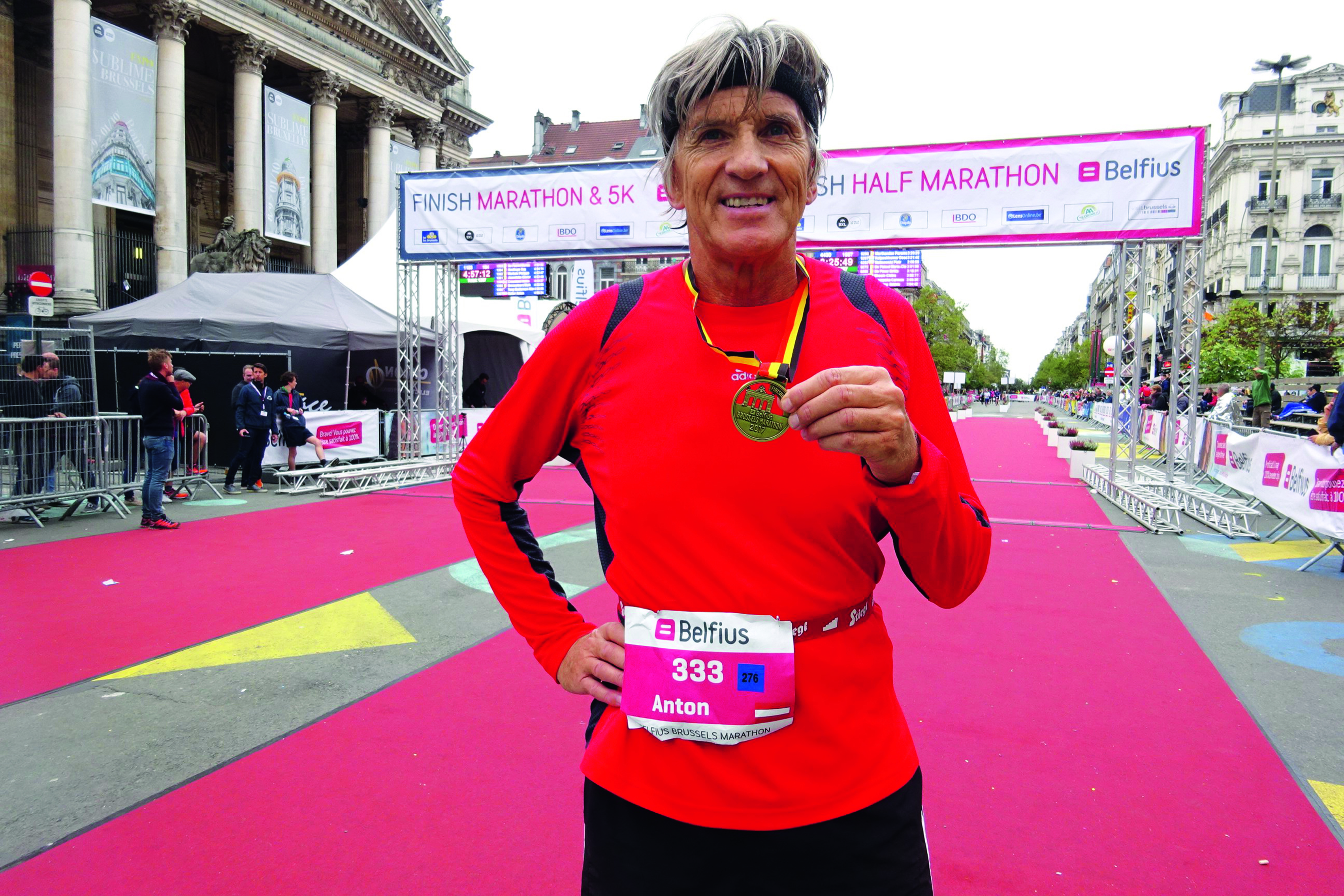 Leidenschaft 42,195:  Anton Reiter hat über 400 Marathons in aller Welt absolviert
