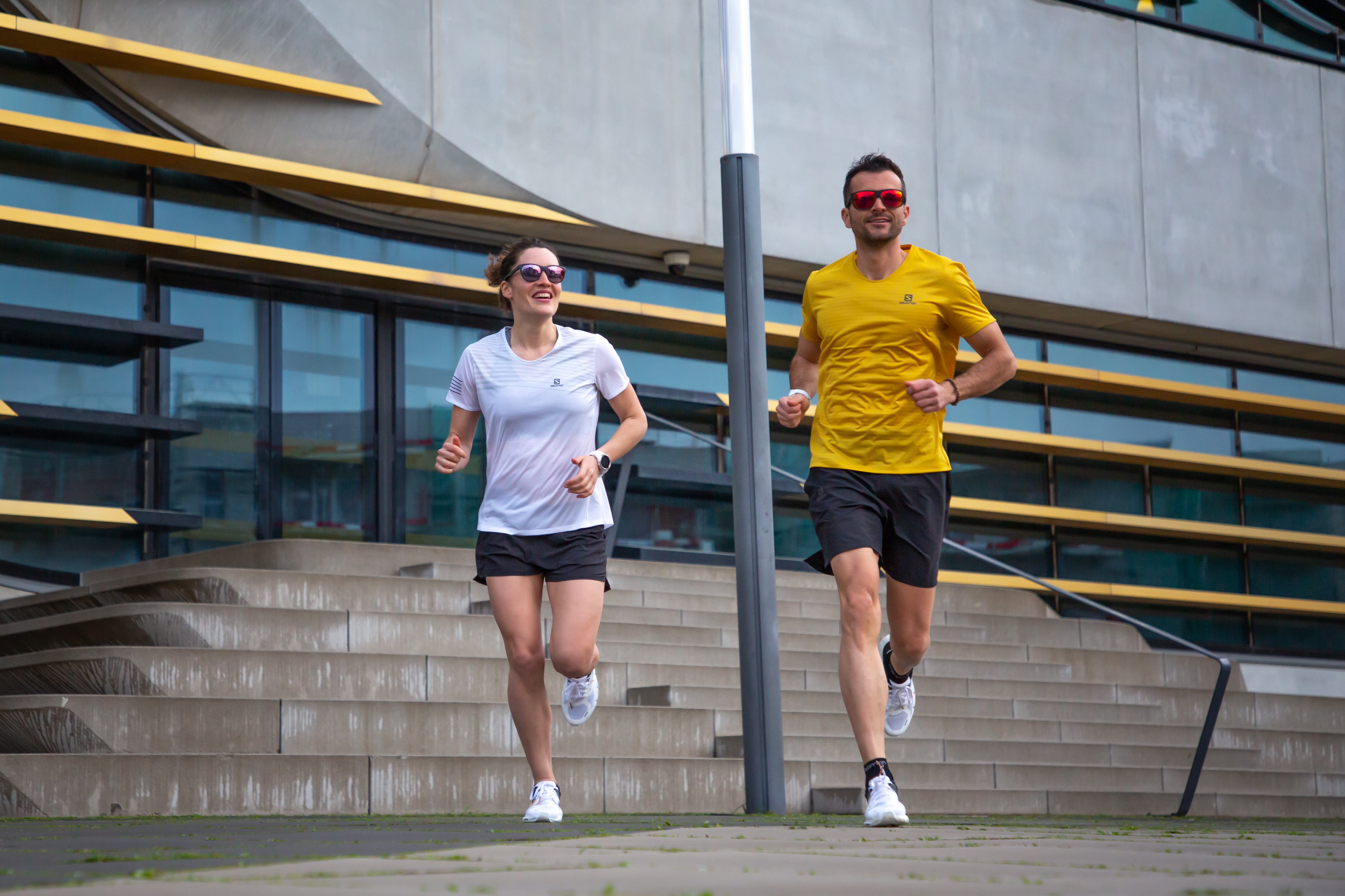 Punktlich Zum Wings For Life World Run Salomon Launcht Zwei Neue Laufschuh Highlights Fur 2021 Sportaktiv Com