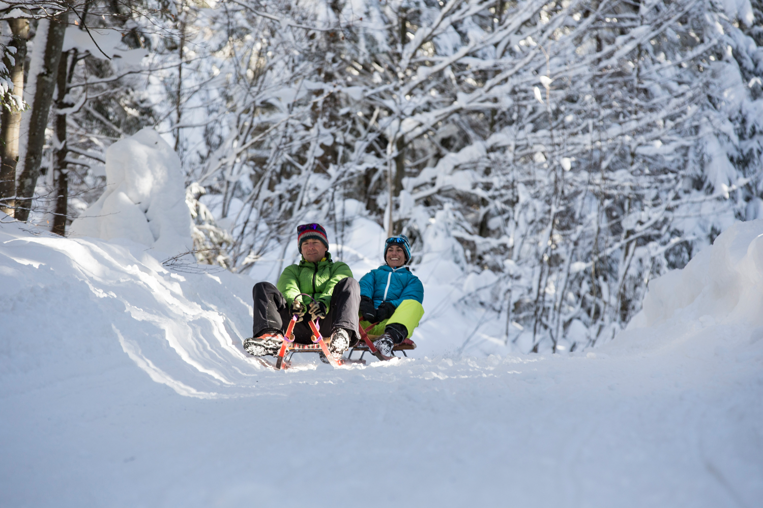 Zauberwelt aus Schnee und Eis: Im bayrischen Inzell aktiv oder entspannt den Winter spüren