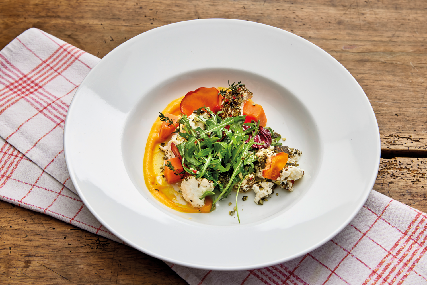 Gesunder Rezepttipp: Kräuterziegenkäse mit Kürbisbalsamicopüree
