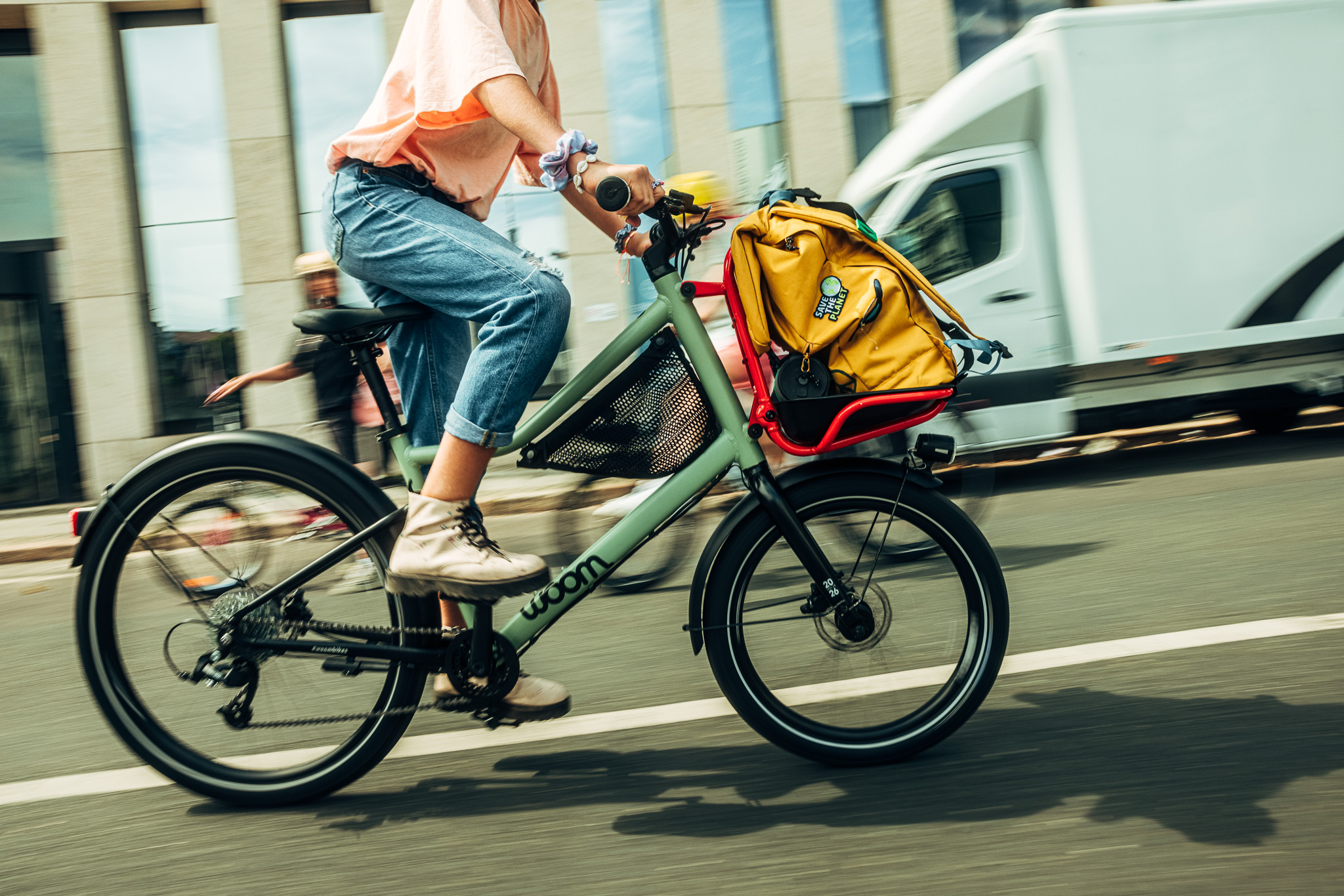 Schultasche voraus! SPORTaktiv testet das neue woom NOW