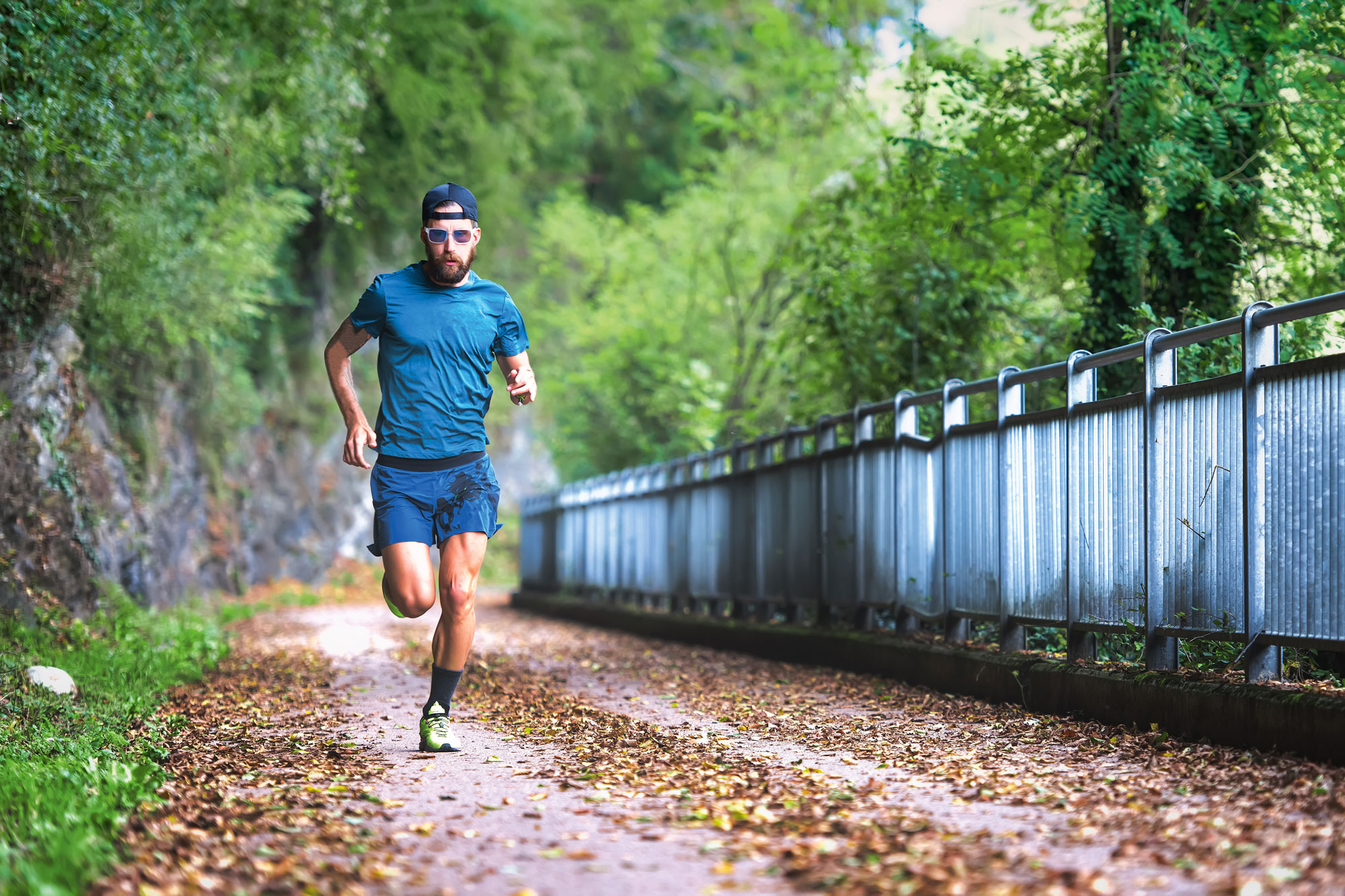 Schnuppern an „Zone 3“: Wie ein polarisiertes ­Training für Hobby­läufer aussehen kann