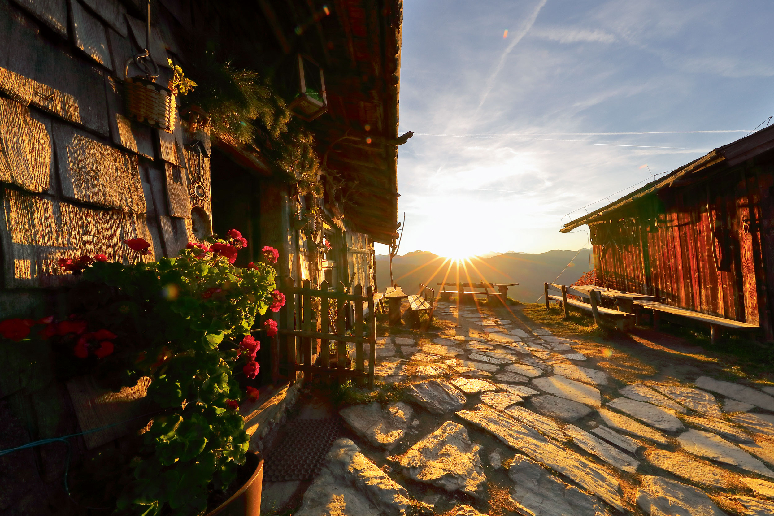Die Magie der Berghütten: Wandern der Hütte wegen - von der Lage bis zum kulinarischen Hochgenuss