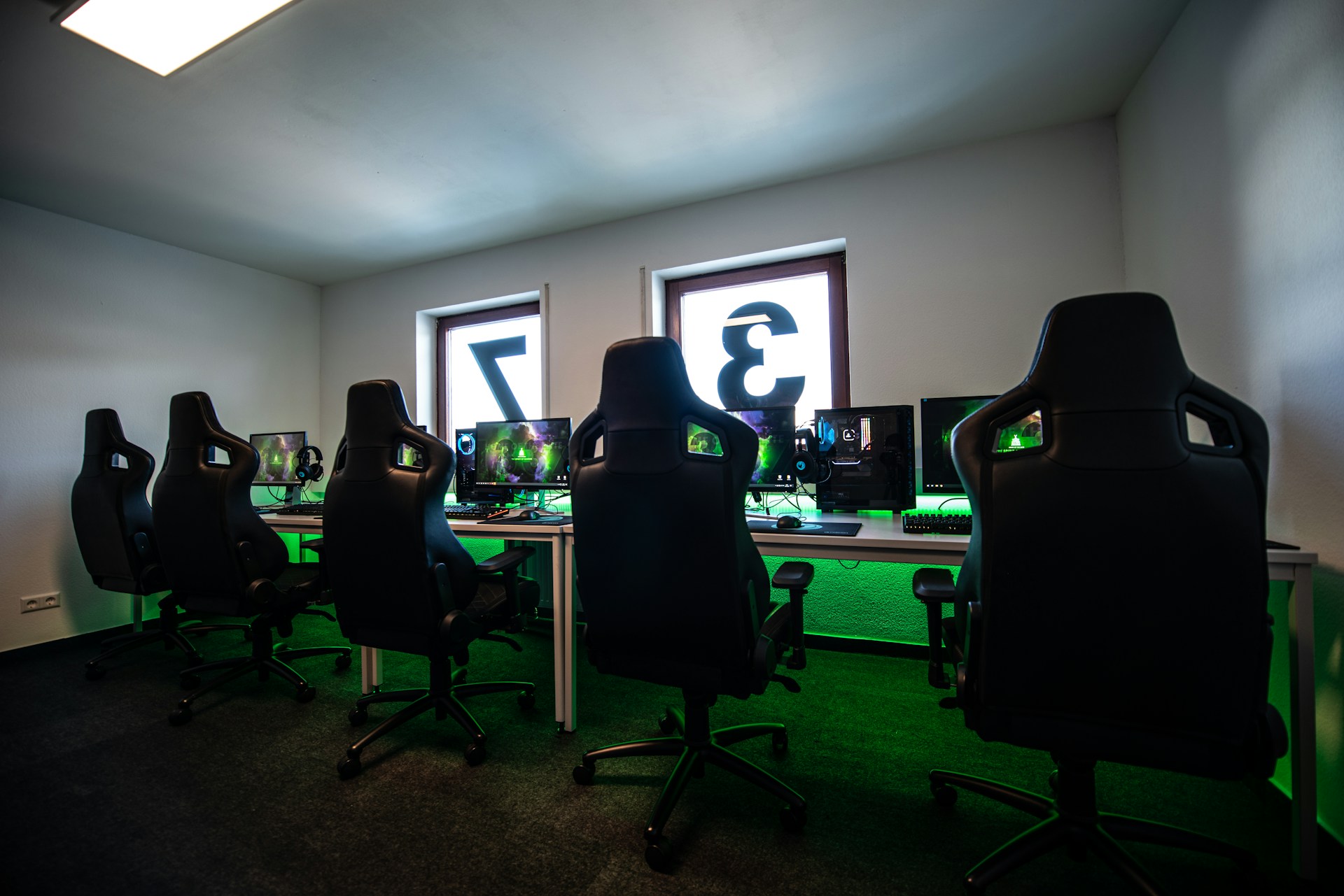 Die GT Nations League: Ein neuer Stern am eSports-Himmel