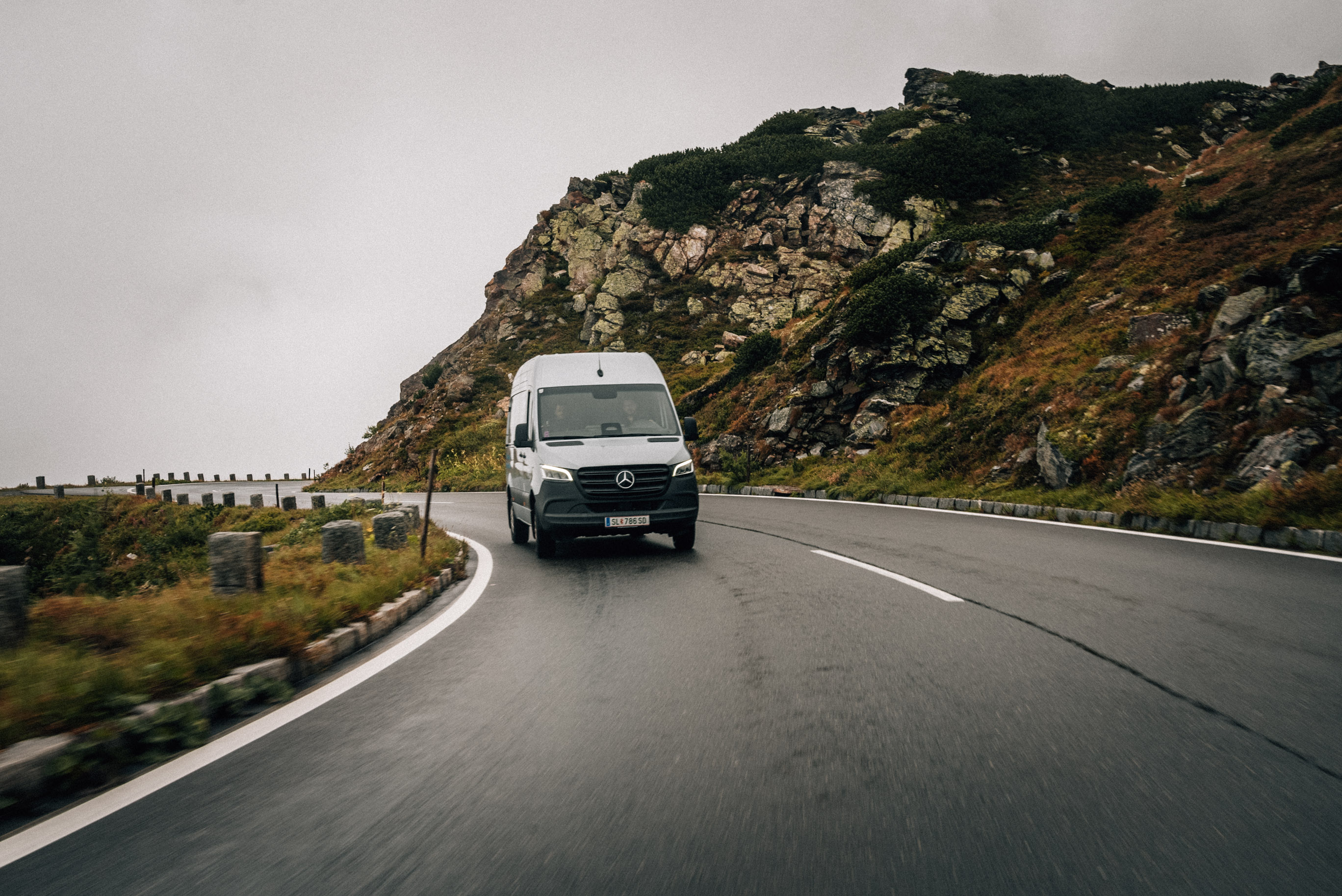 eSprinter bezwingt den Großglockner: Mercedes-Benz meistert die Everesting Challenge mit einer Batterieladung