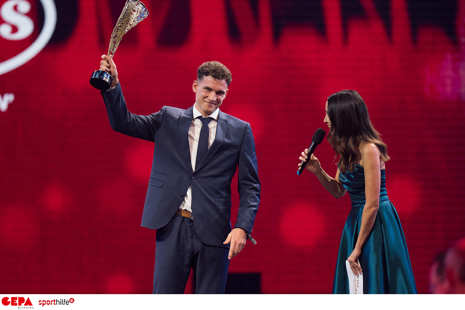 gala6.png