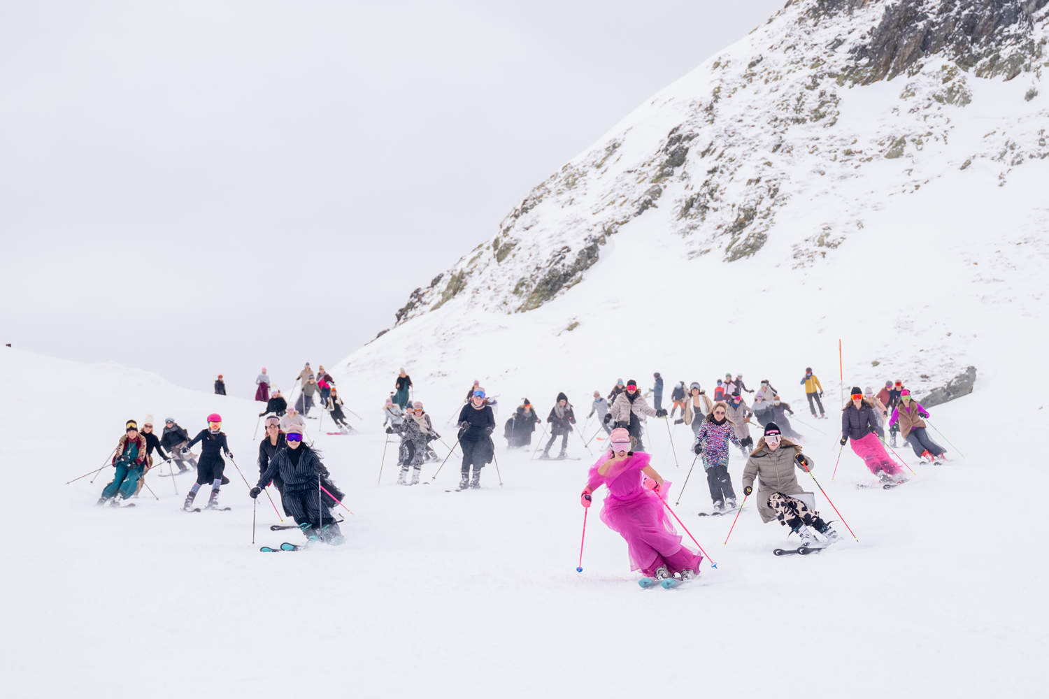 Einschwingen für Pink Ribbon – Powerfrauen setzen ein Zeichen gegen Krebs in Obertauern