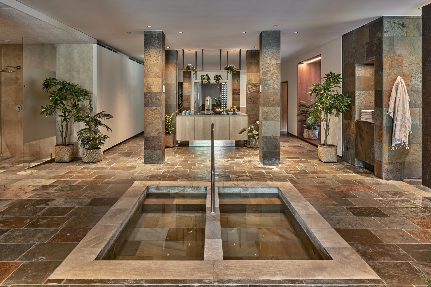 Wintersport und Wellnessgenuss: Falkensteiner Hotel & Spa Carinzia als ideale Base für dein Schneeabenteuer