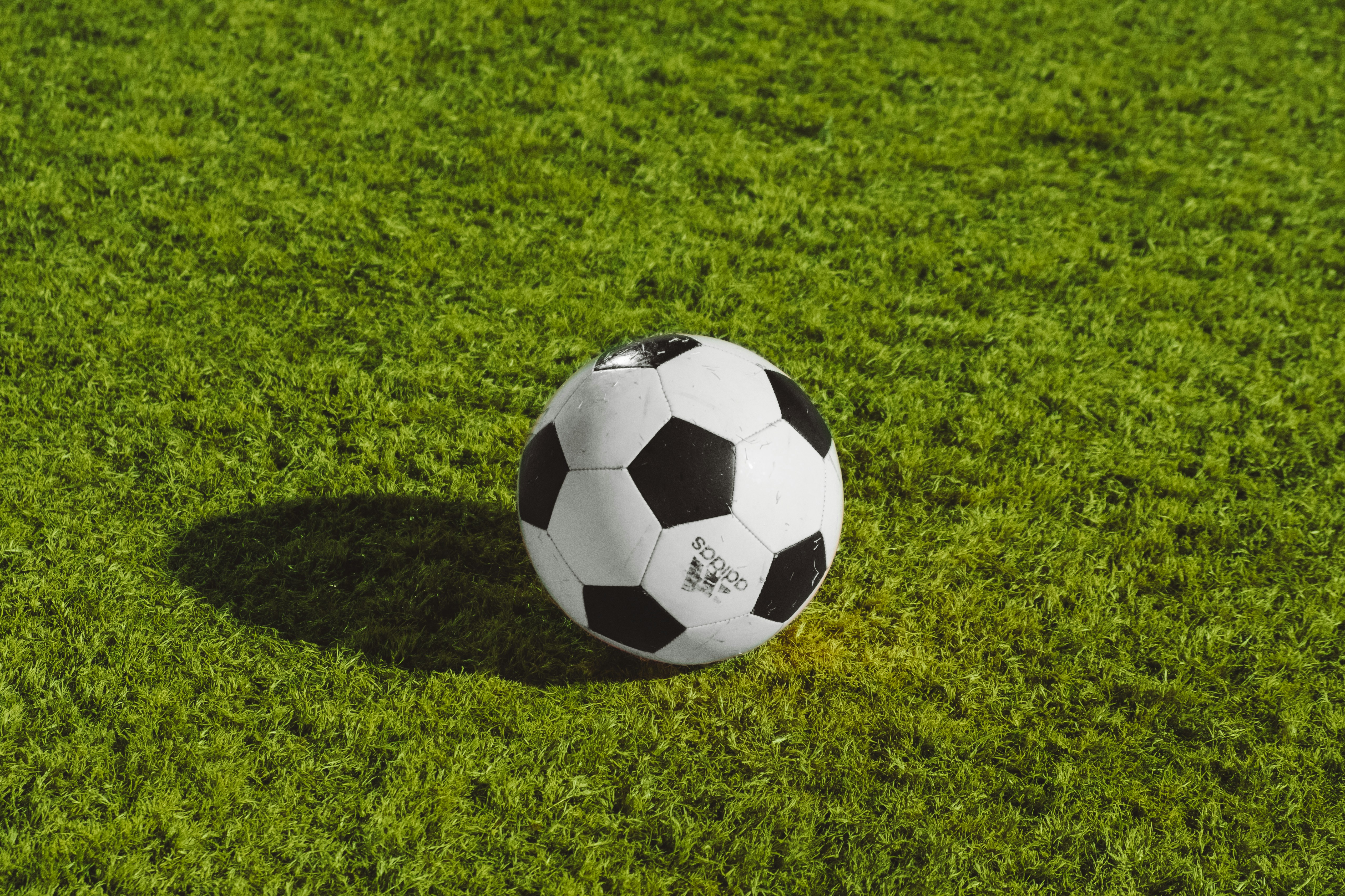 10 Gründe, einer lokalen Amateurfußballliga beizutreten