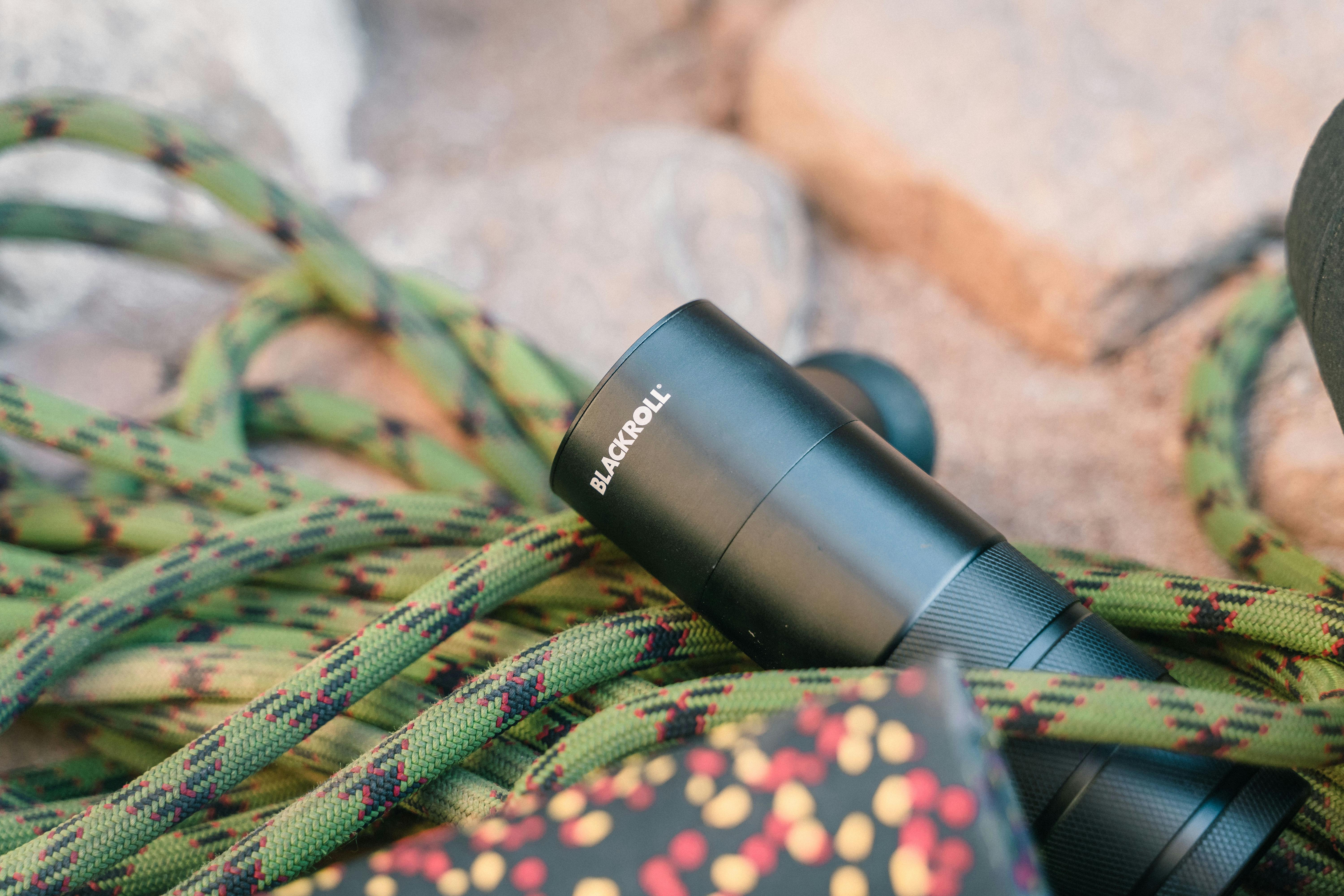 Wie Massagepistolen durch Schlag-, Vibrations- und dynamische Impulse die Muskelregeneration fördern