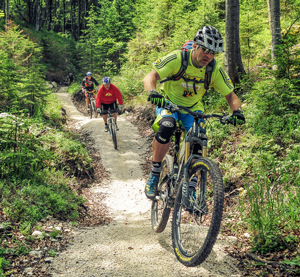 Breit und wunderbar zu fahren: der Flow Country Trail auf der Petzen / Bild: Region Klopeiner See - Südkärnten