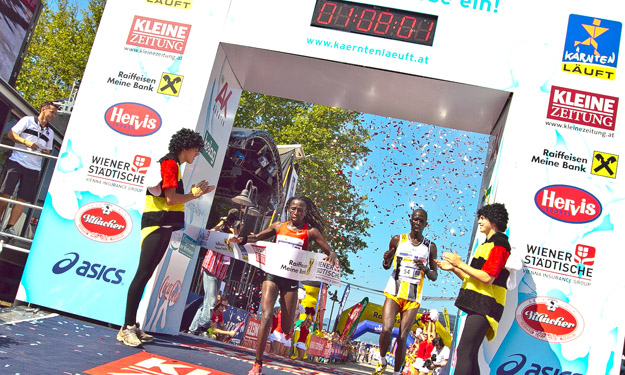 Halbmarathon-Siegerin: Florence Kiplagat (KEN) in einer Zeit von 1:08:22 – neuer Streckenrekord! / Bild: Raunig Thumbnail