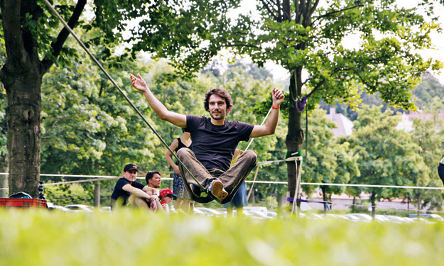 Spec SLACKLINE Blitzkurs / Bild: KK Thumbnail