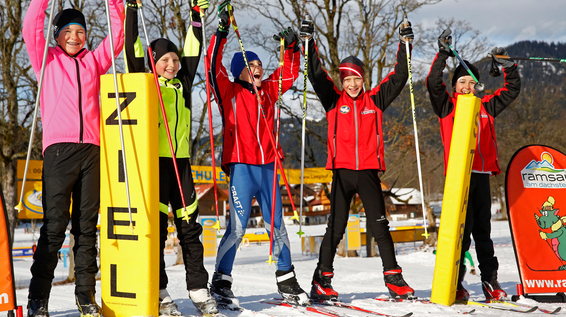 Ramsau am Dachstein startet mit erstem Kinderlanglaufpark und organisierten Schulsportwochen Bewegungs-Apell / Bild: Tourismusverband Ramsau am Dachstein / Herbert Raffalt Thumbnail