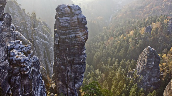 Trau dich raus: Klettern in der Halle und am Felsen / Bild: KK