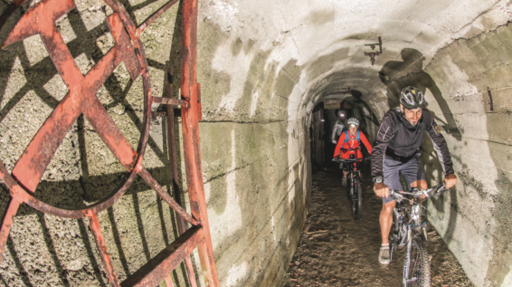 Mountainbike-Insider-Tipps in Kärntens Süden: Stollenbiken im Bergwerk / Bild: Erwin Haiden