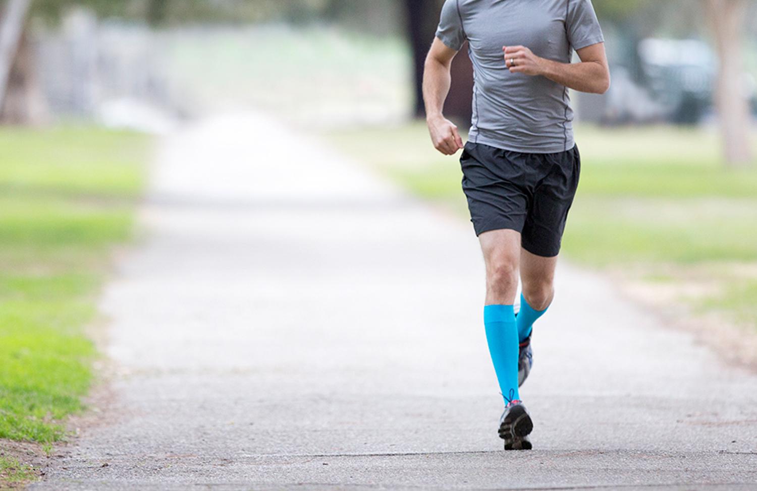 Mehr Power auf der Strecke: Mit den Kompressionstextilien von Bauerfeind SPORTS