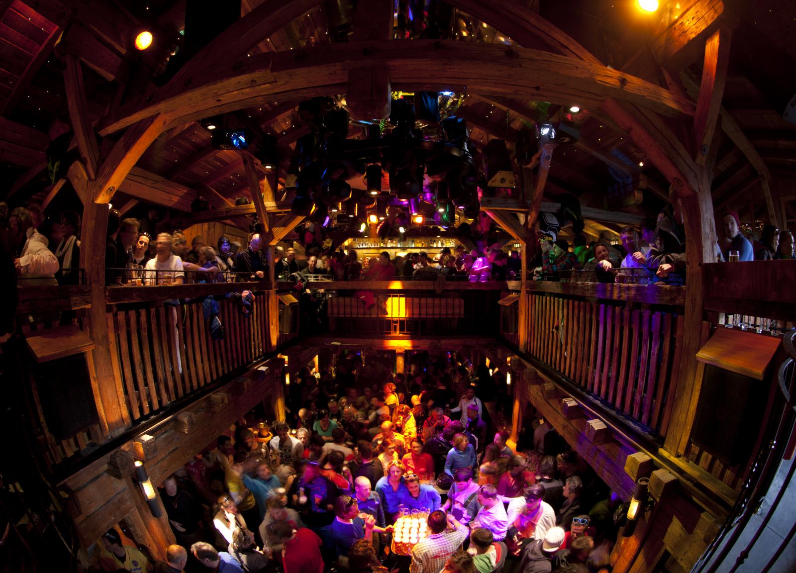 So lasset die Sau heraus