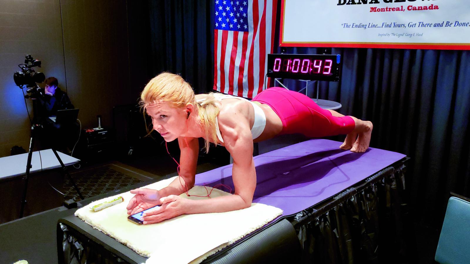 Hard Core: Ein Gespräch übers Durchhalten mit der Plank-Weltrekordlerin