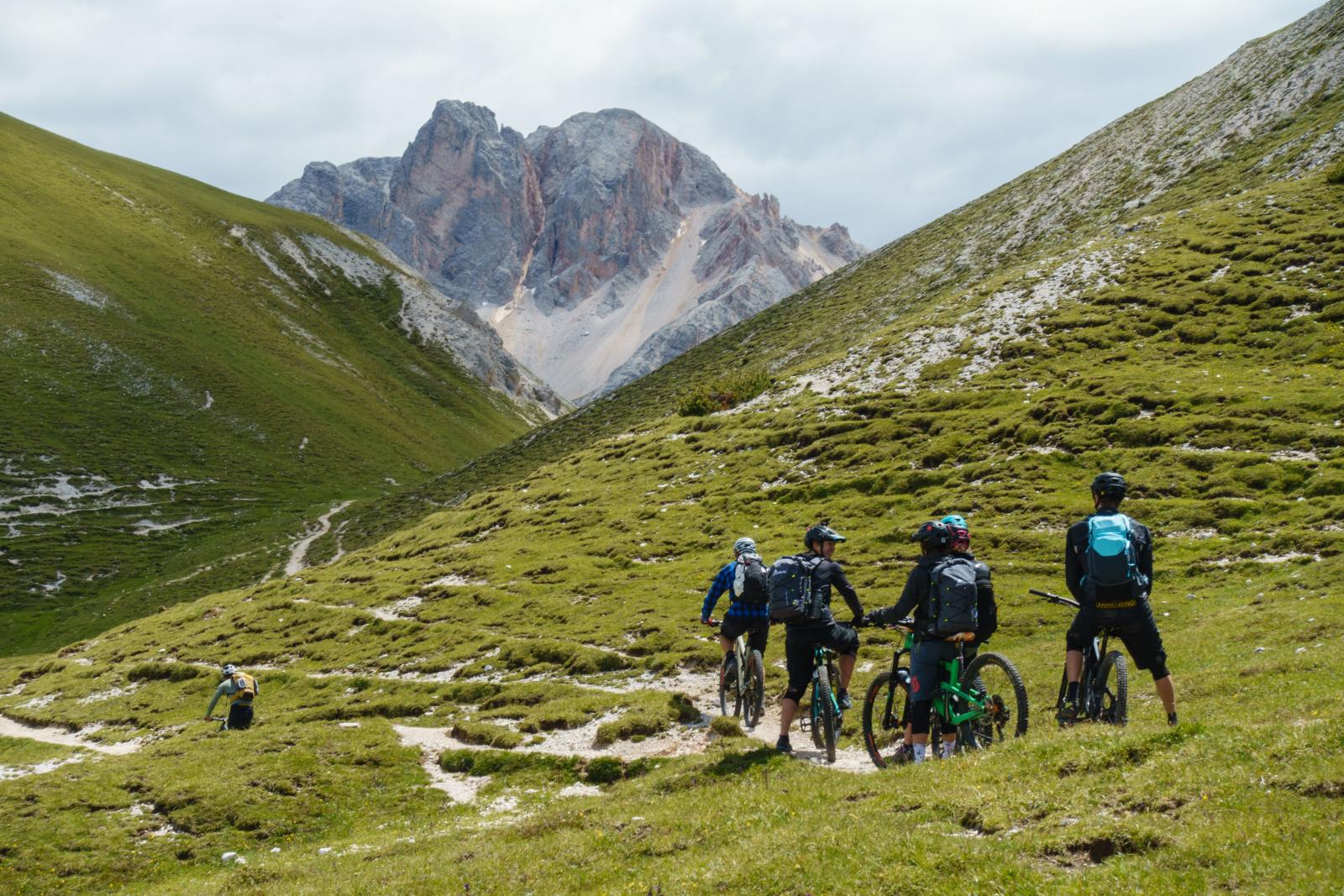 BIKEPRO: So wird dein Traumjob "Mountainbike-Guide" Wirklichkeit