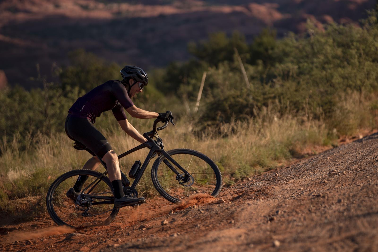 Giant: GIANT Revolt Advanced 2 & Liv Devote Advanced