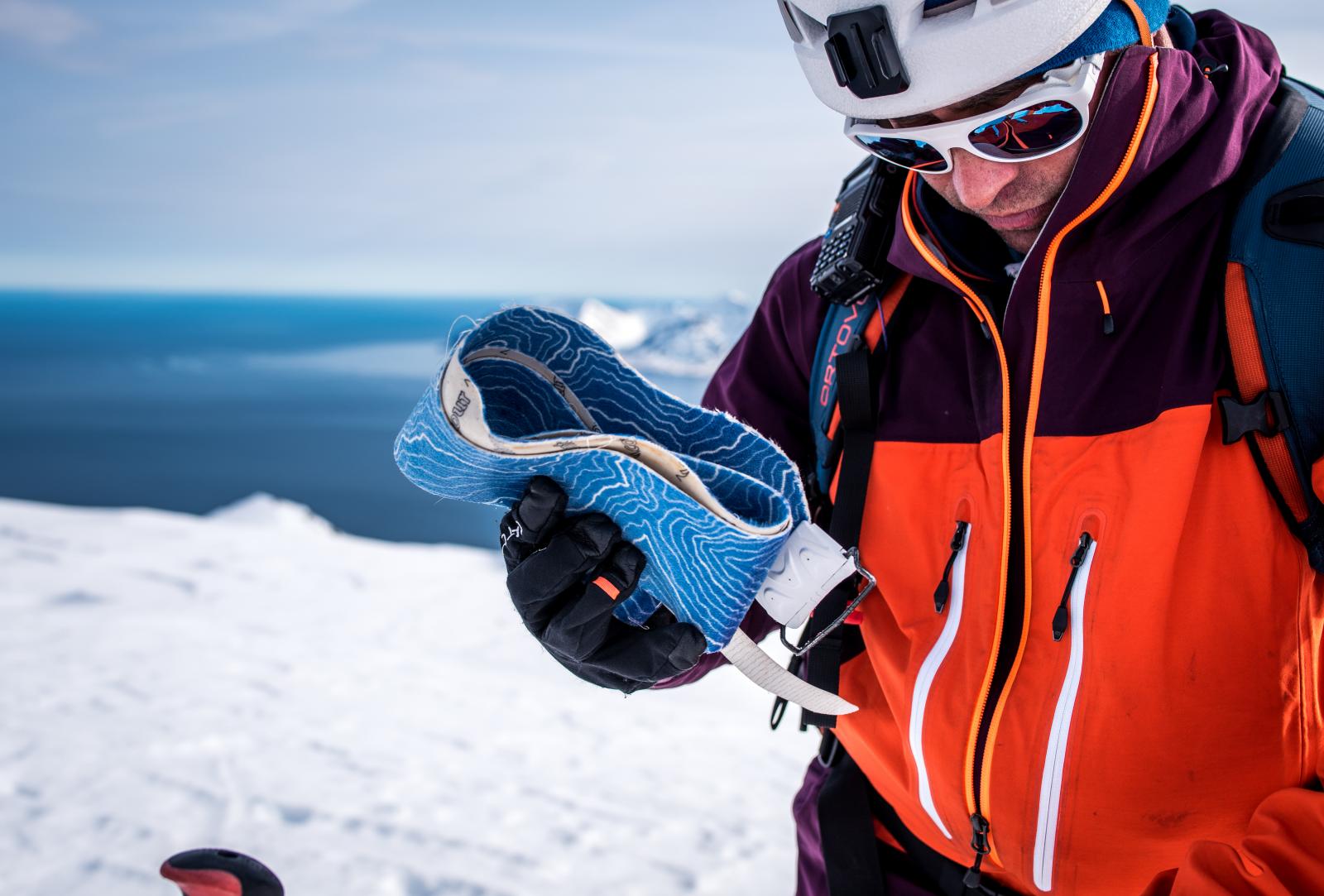 contour: Mit Steigfellen auf Aufstiegskurs