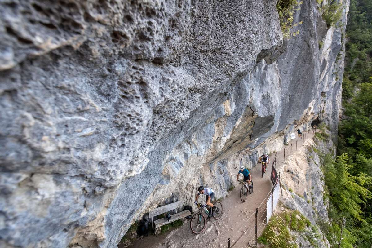 Einmal Hölle und zurück: Starte für das SPORTaktiv Slow-Motion-Team bei der Salzkammergut Trophy 2023