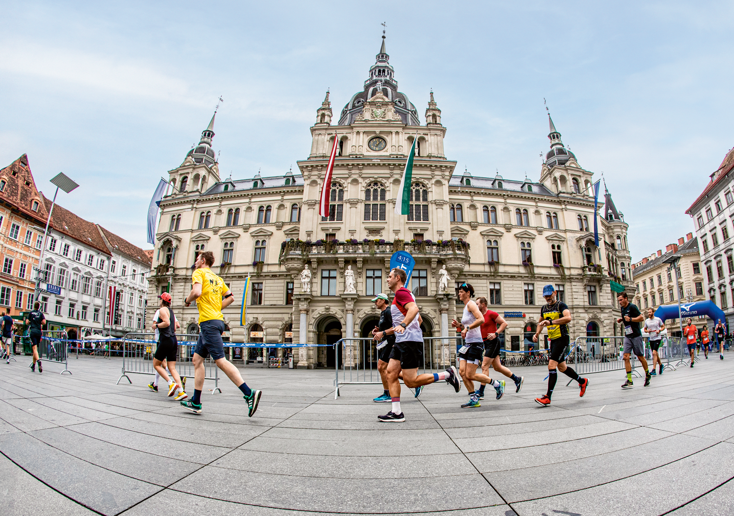 Mit Startnummer: Nützliche Tipps und Tricks rund um Stadt-, Land- und Trailläufe