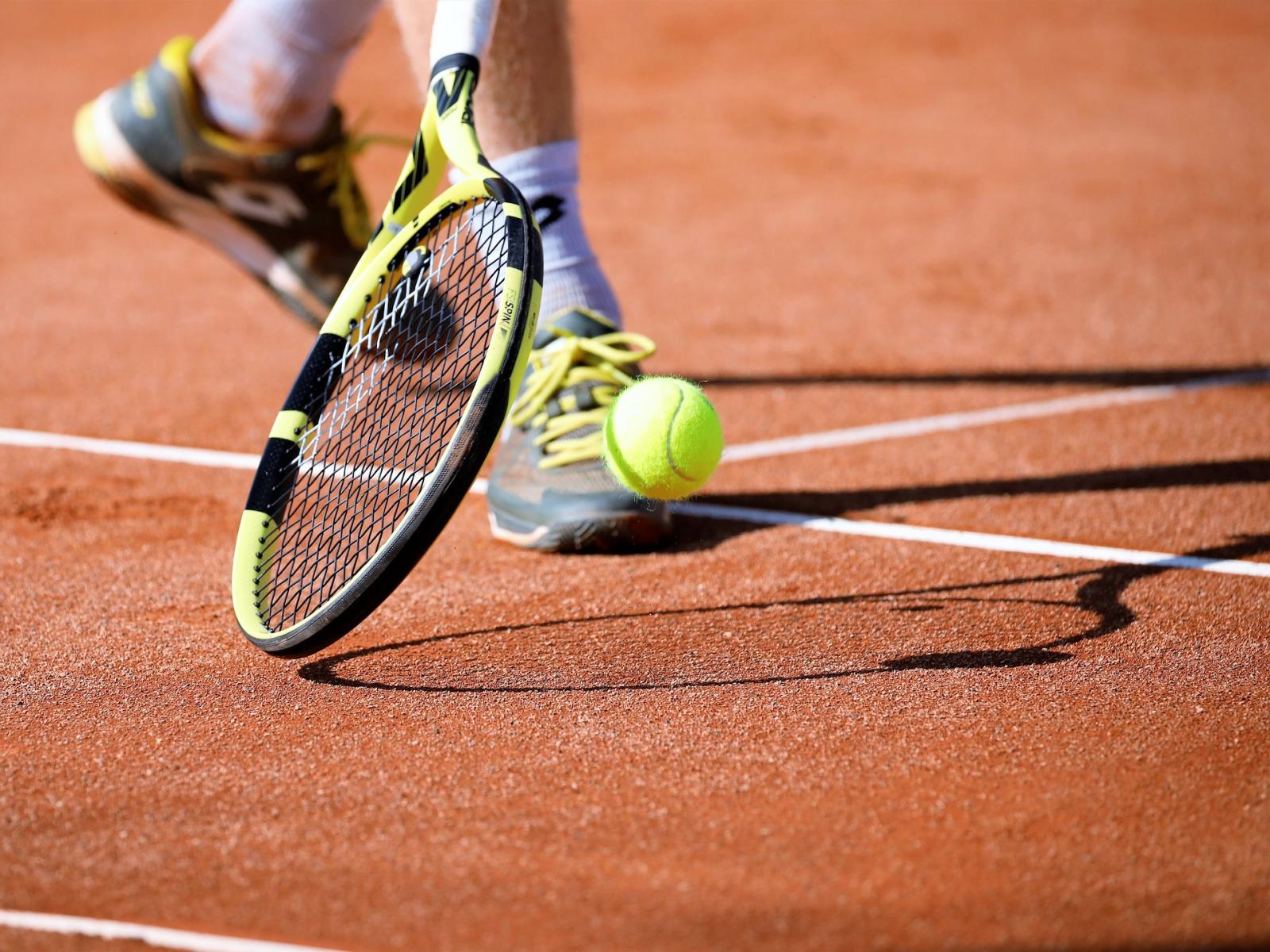 Warum Tennis ein beliebter Freizeitsport ist