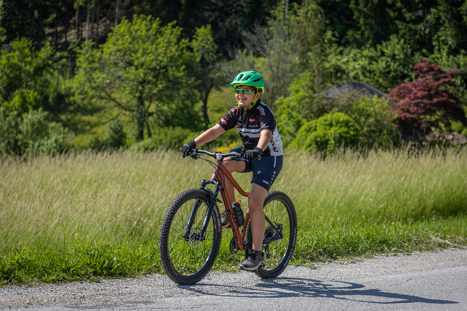 Woom OFF AIR: Federgabel und echte Mountainbike-Technik für den Nachwuchs im SPORTaktiv Test