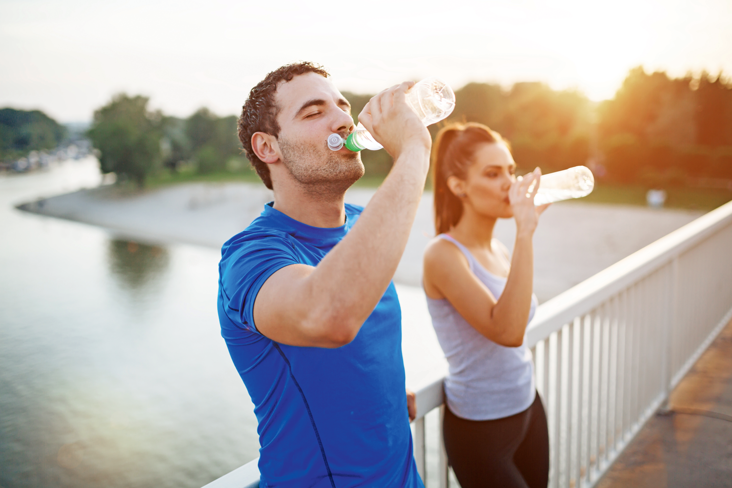 Im Gleichgewicht: SPORTaktiv-Doc Robert Fritz über das Thema Flüssigkeitszufuhr