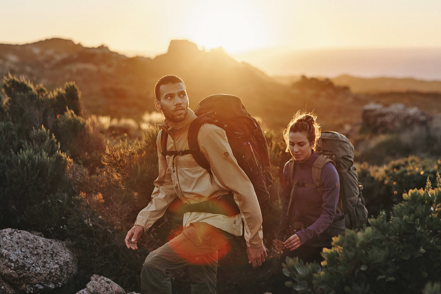Gegen Wind und Wetter: Eine schützende Jacke ist das Bekleidungs-A &amp; O beim Bergsport