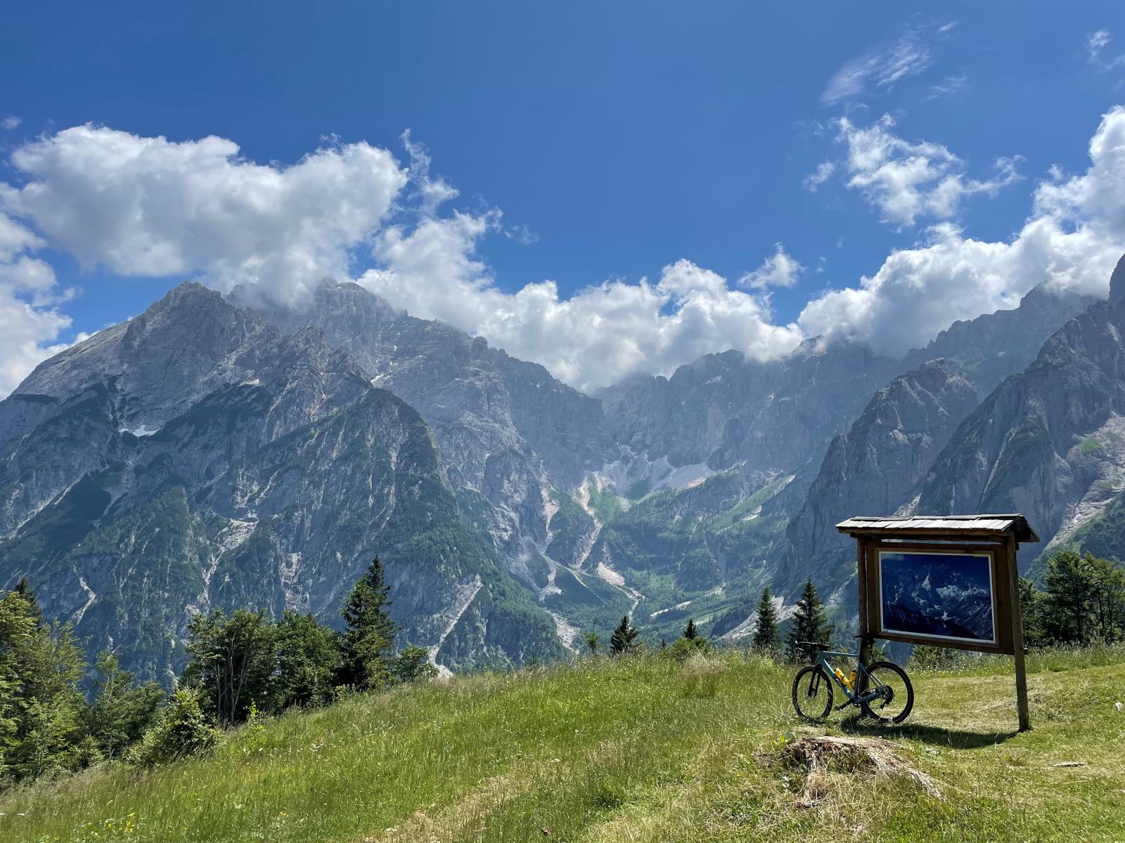 Gravel-Traumrunde in den Julischen Alpen