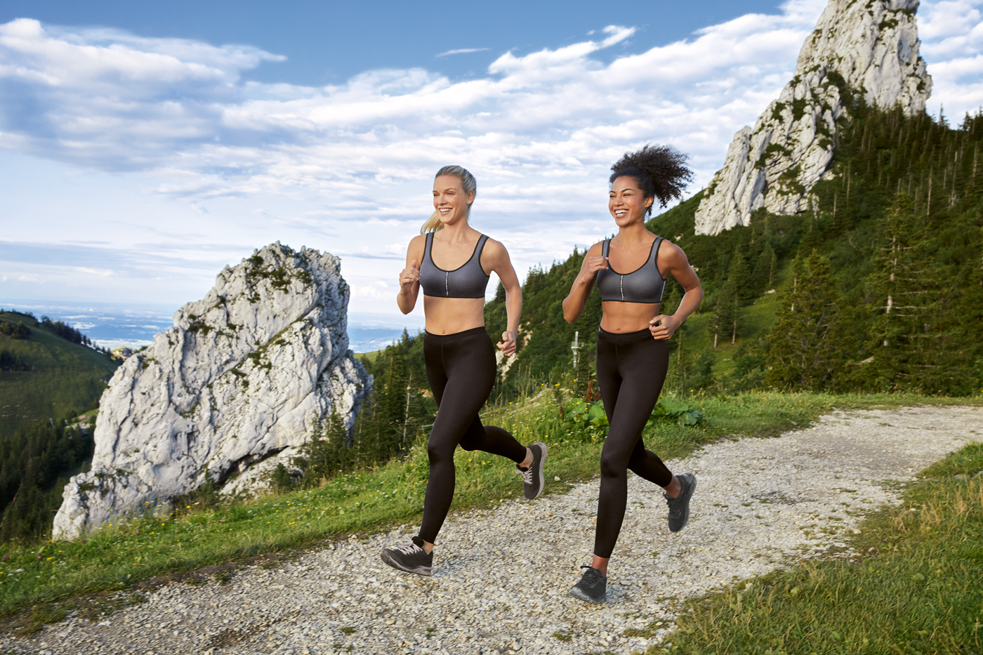 Für Yoga, Joggen & Co.: der PanAlp air von Anita active