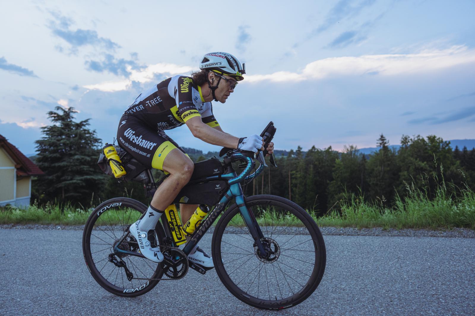 Christoph Strasser siegt zum 2. Mal beim Transcontinental Race!