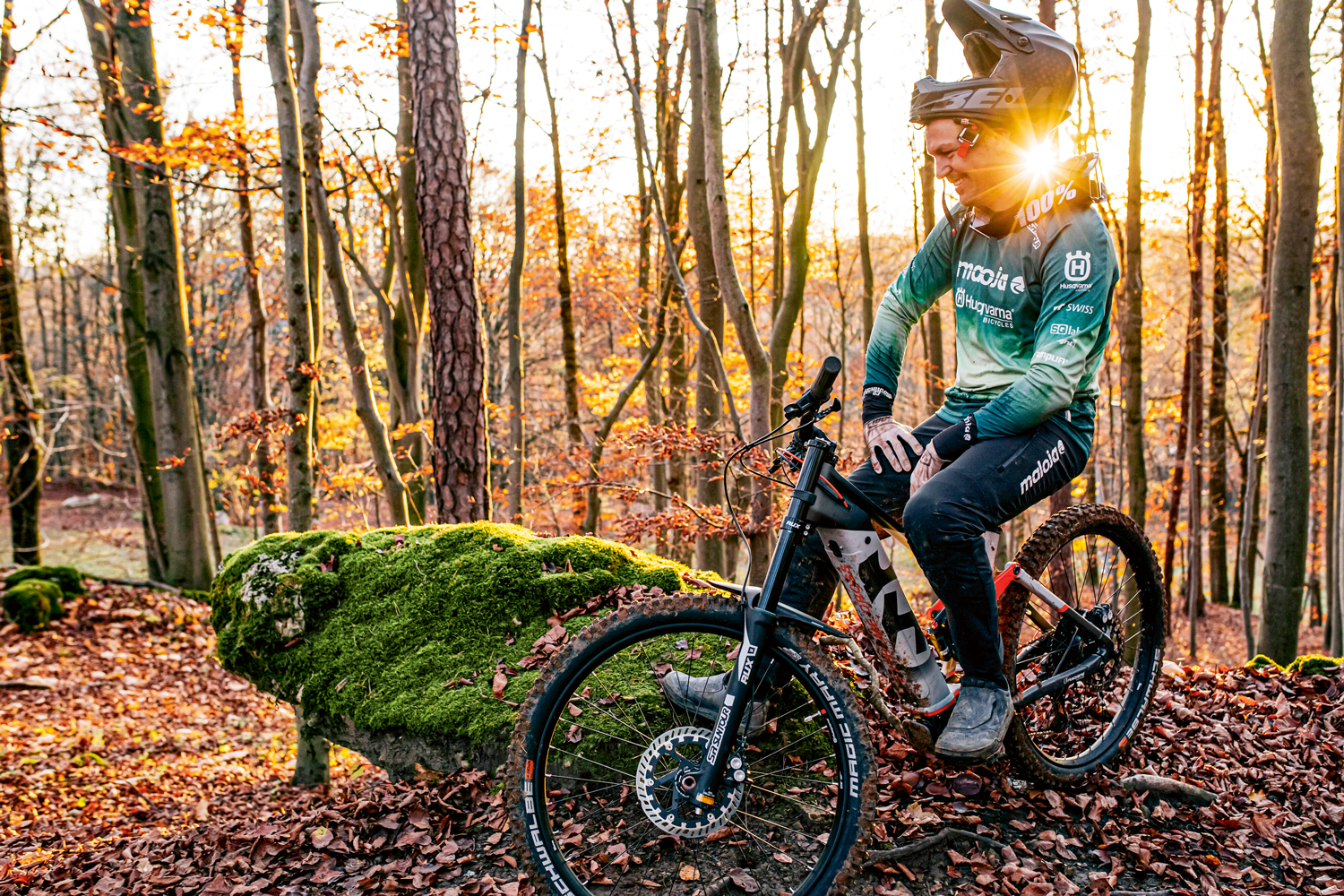 Elektrisierender Typ: die deutsche Freeride-Ikone Guido Tschugg im Interview