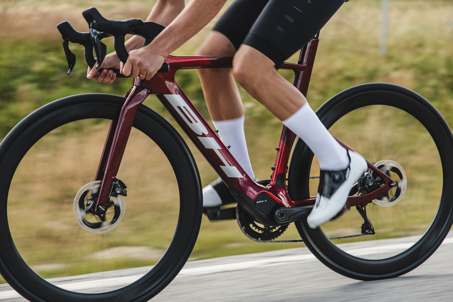 Kompakt erklärt: Welches Antriebskonzept passt zu E-Rennrad und -Gravel?