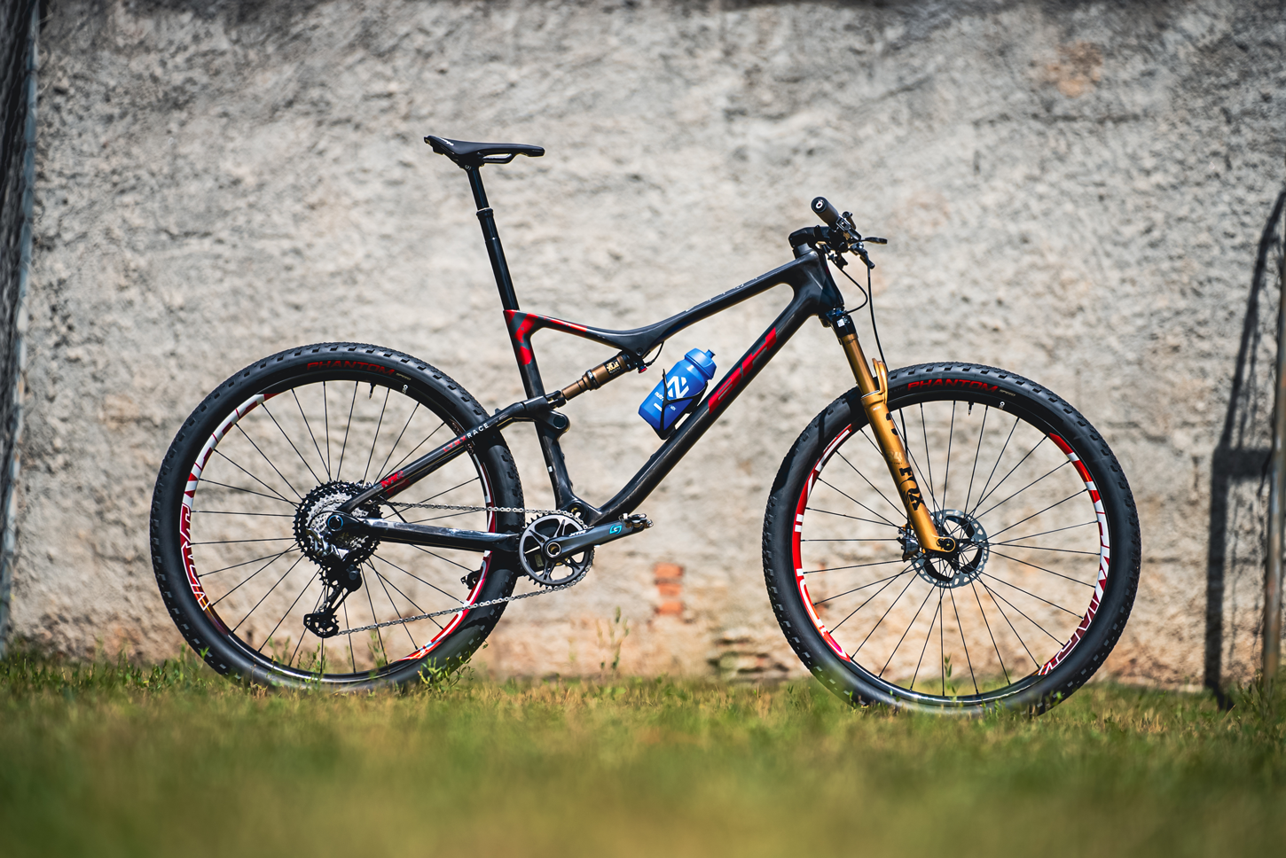 David Valero eröffnet eine ganz besondere Saison auf einem ganz besonderen BH Lynx Race