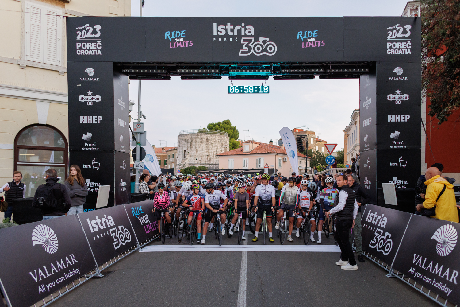 Über 2.300 Teilnehmer aus Österreich und Deutschland sorgen für einen Teilnehmerrekord beim Istria300
