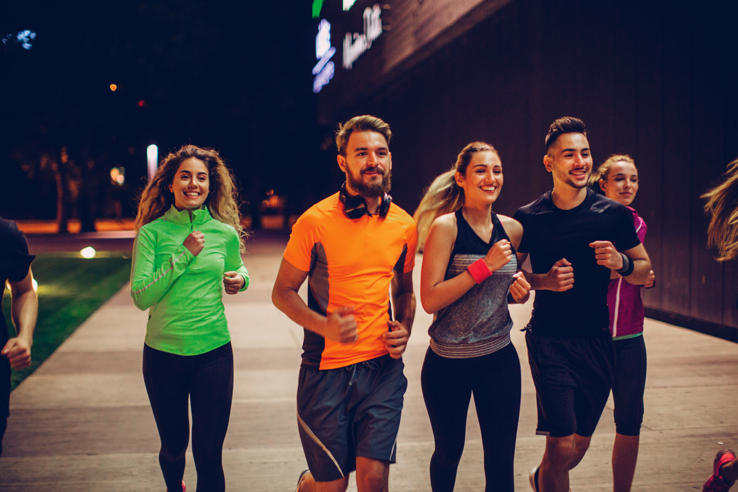 Spitzenläufer Andreas ­Vojtas Trainingstipp: Einzelkämpfer ­vs. „Herdentier“ beim Laufen