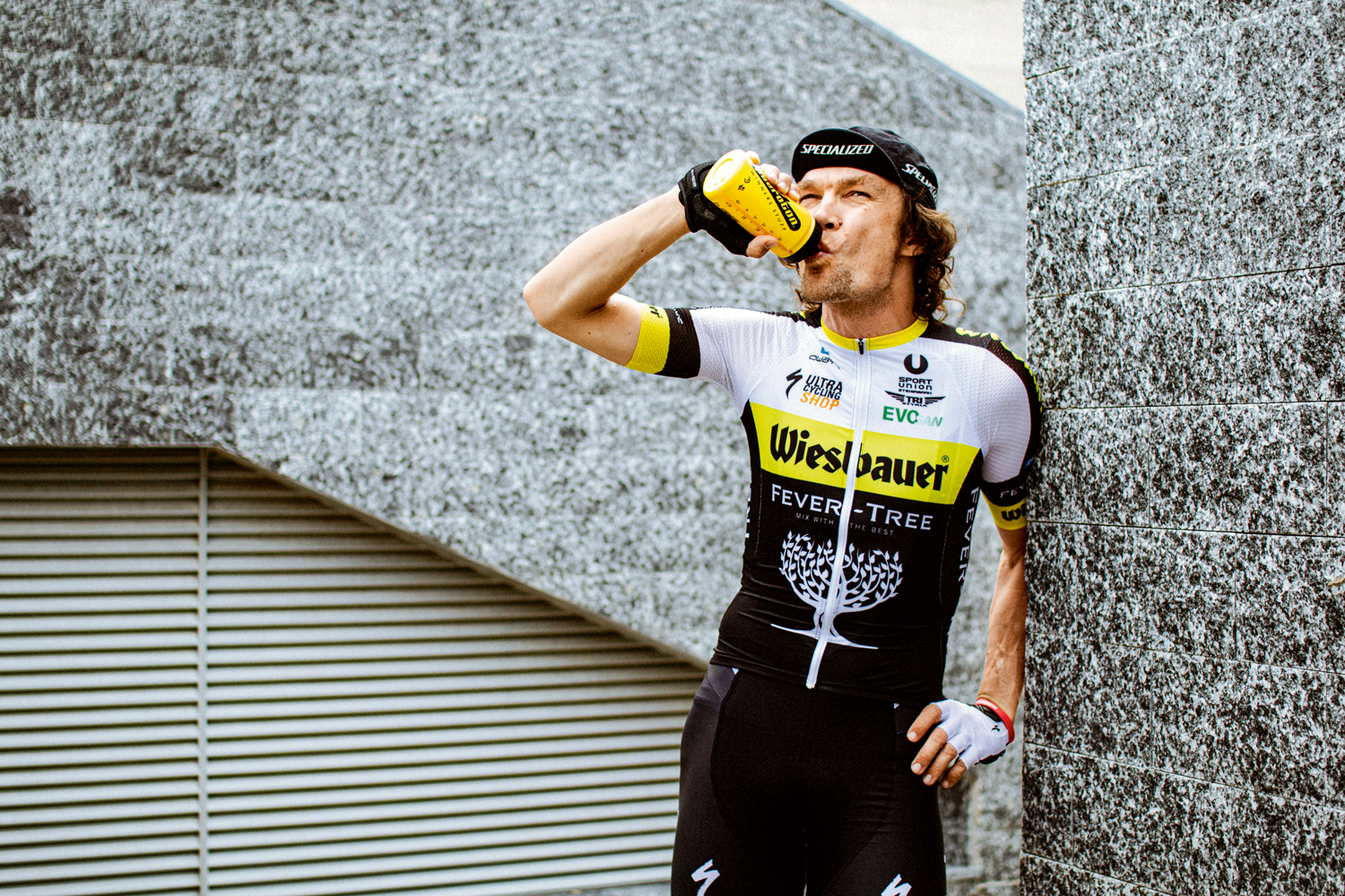 Was stimmt, Doc? SPORTaktiv-Doc Robert Fritz checkt 7 Mythen rund um Sportnahrung