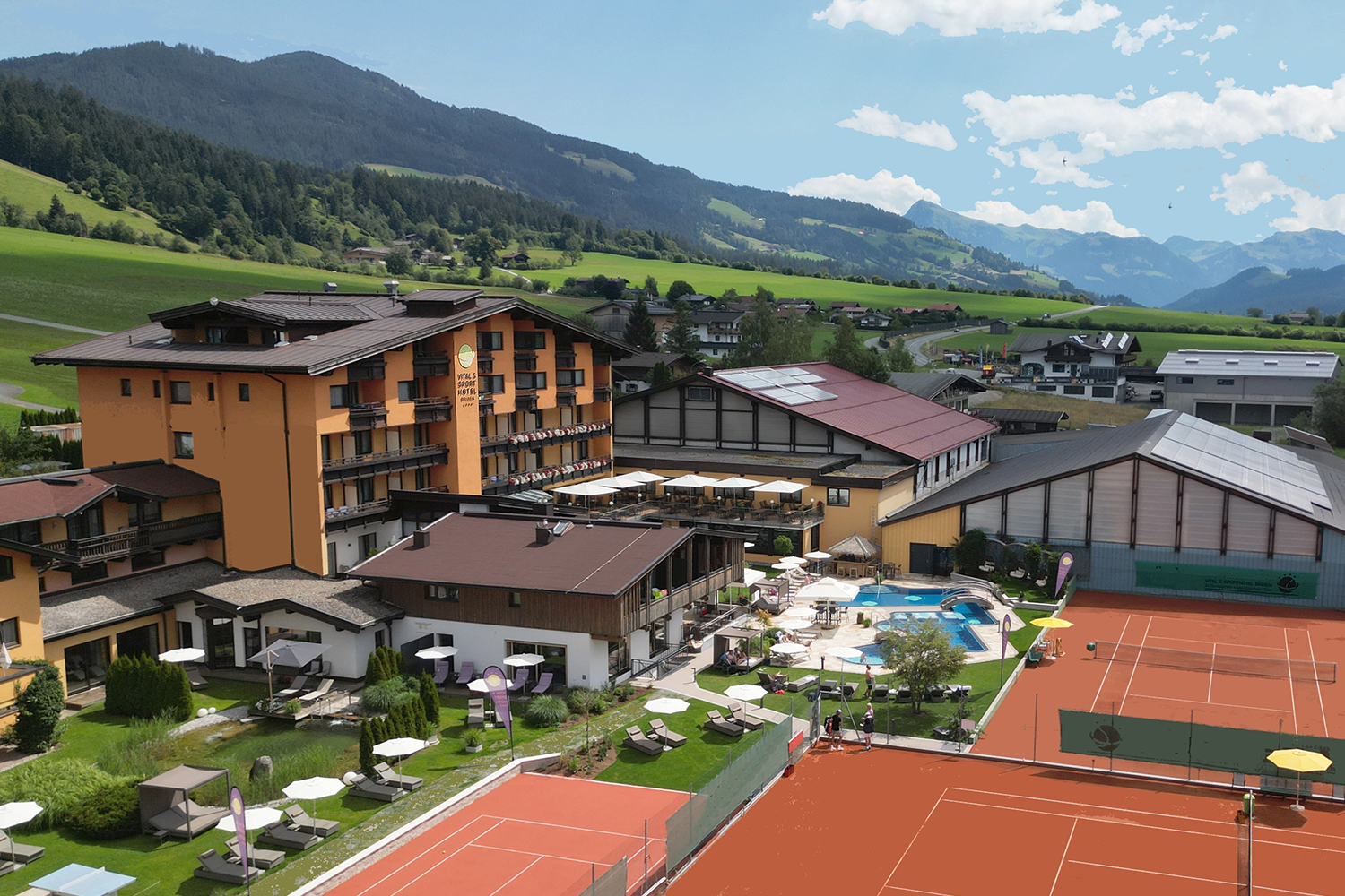 vitalundsporthotelbrixental_hotel_c_sebastian_graetz.png