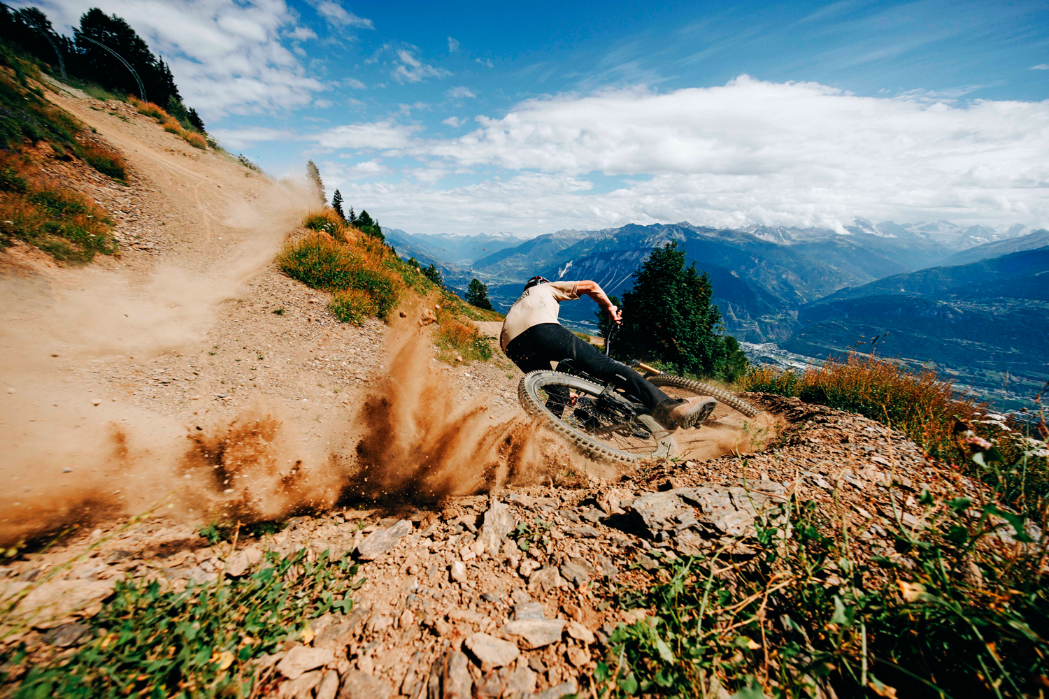 Minimus &  Maximus: E-MTBs in ihrer ganzen Bandbreite von Minimal Assist bis Full Power