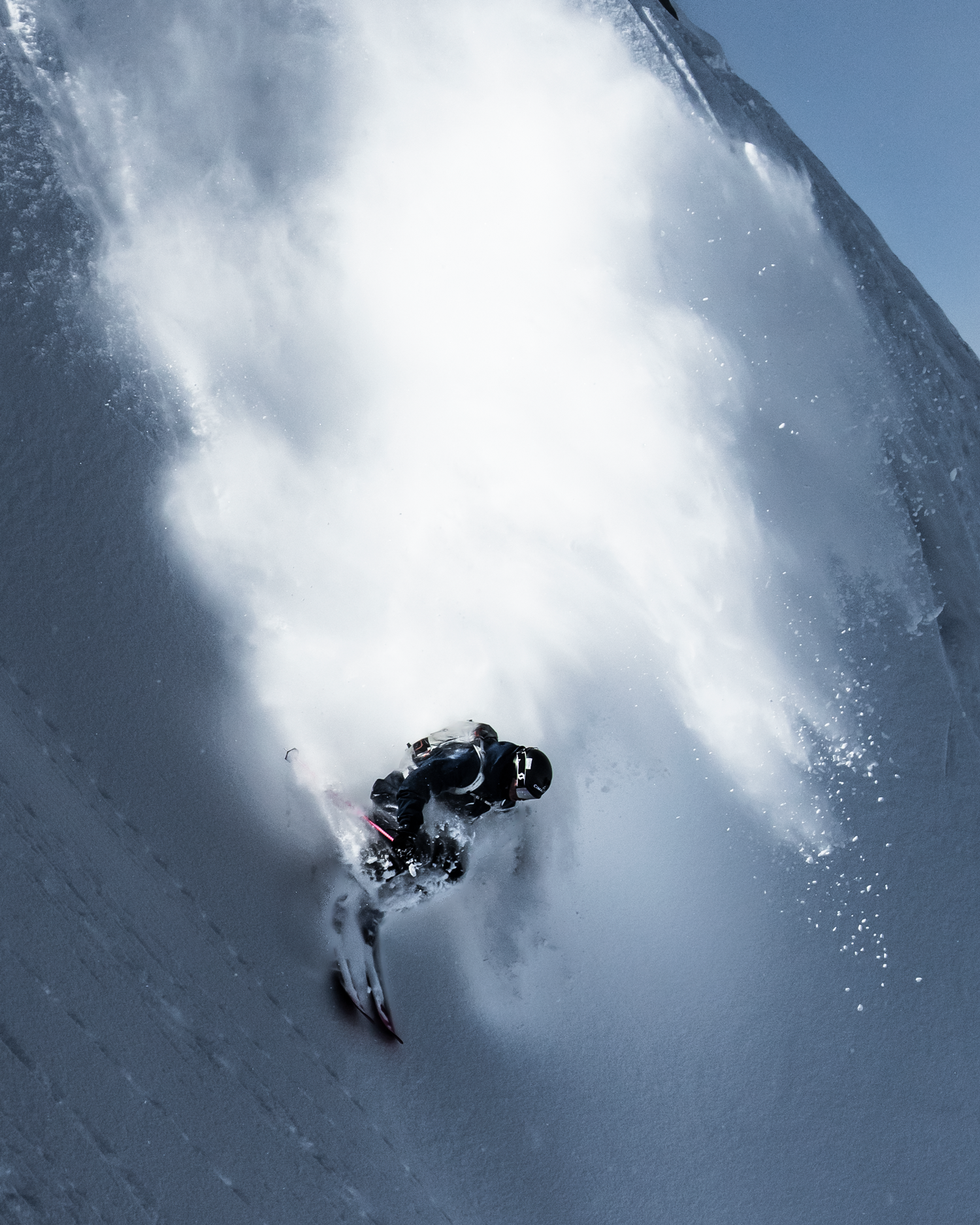 Warum gute Skisocken entscheidend sind: Mit den STOX Skiing Socks zu mehr Performance und Energie auf der Piste