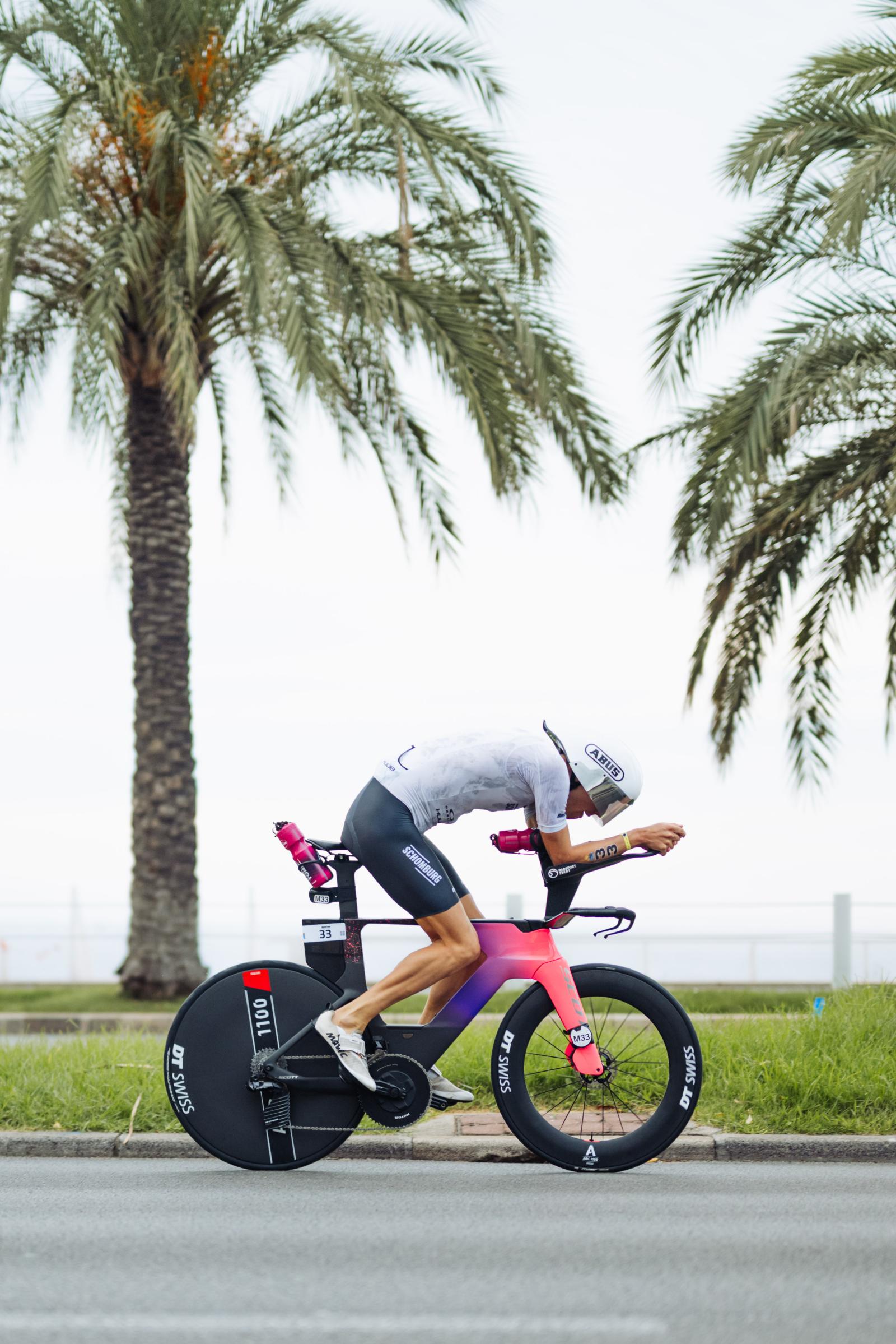 ABUS gibt Partnerschaft mit Triathlet Jonas Schomburg bekannt