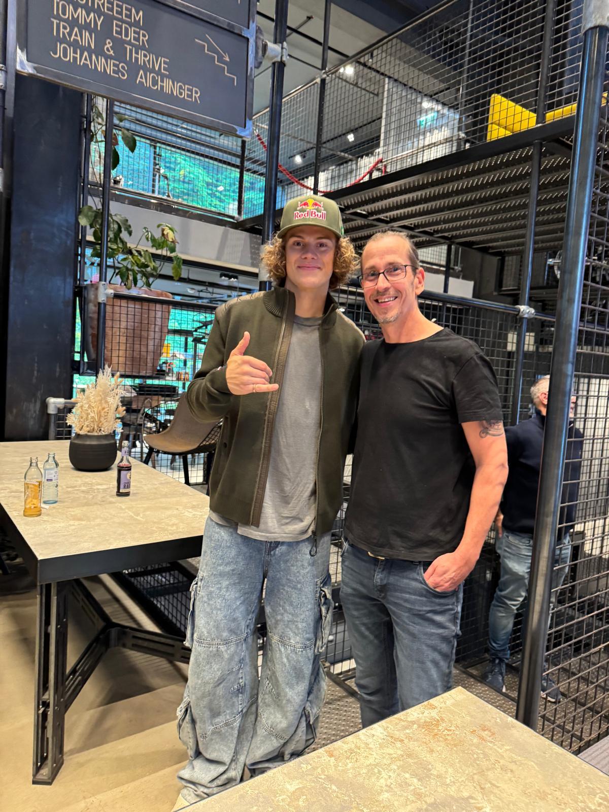 Lucas Pinheiro Braathen inspiriert auf der Piste und mit Worten